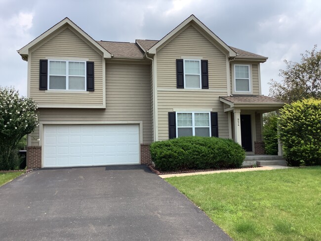 Building Photo - 924 Fresno St