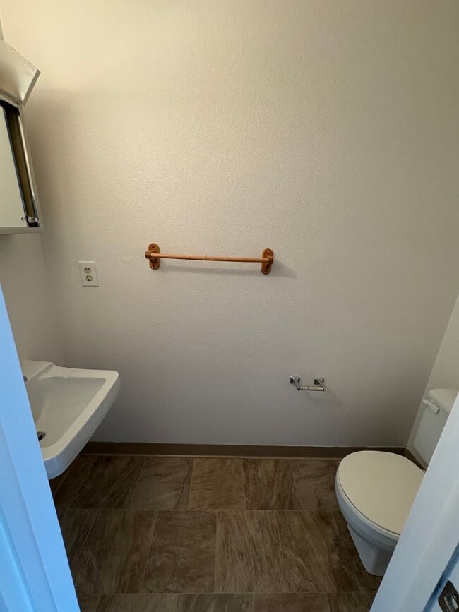 Photo - 2 Bedroom 1 1/2 Bath Townhome