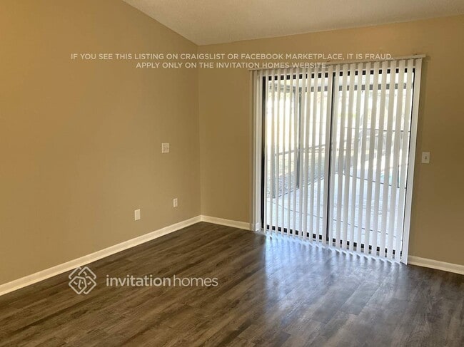 Photo - 1502 Carter Oaks Dr