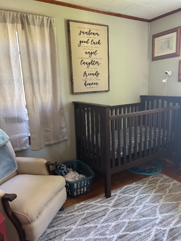 Photo - 104 SW Hines St