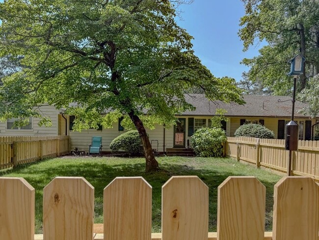 Photo - 35097 Hillsborough Dr