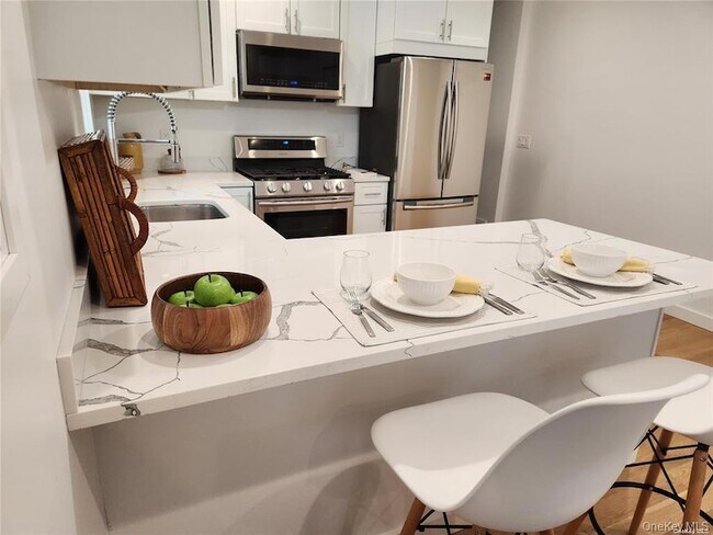 Photo - 156 Jefferson Ave Unit 3