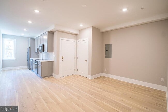 Photo - 720 N Preston St Apartamento Unidad 2F