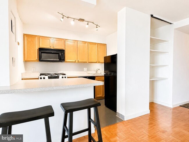 Photo - 604 S Washington Square Unit 2406