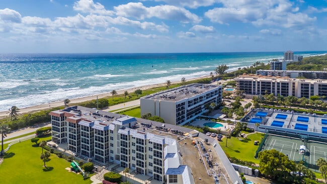 Building Photo - 2871 N Ocean Blvd Unit C307