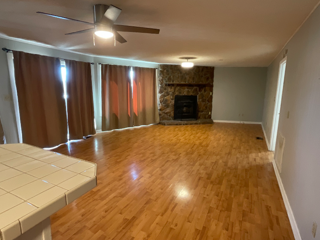 Photo - 236 Knoll Dr Condo Unit #100