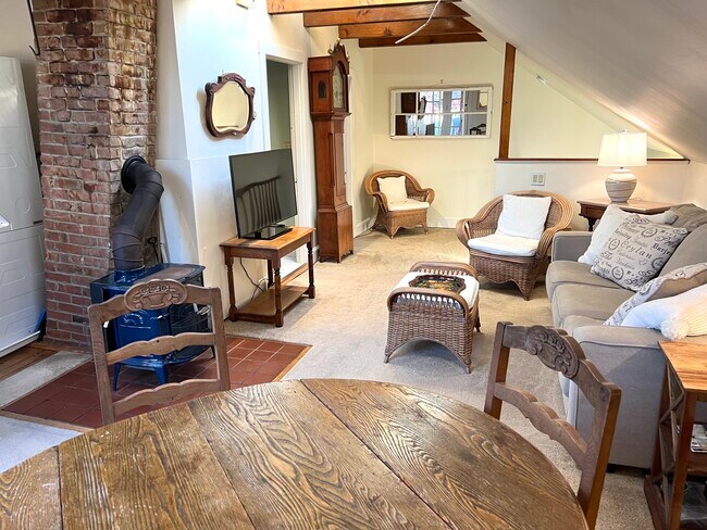 Livind room/great room - 7 Cherry St Unit 7 Cherry #2