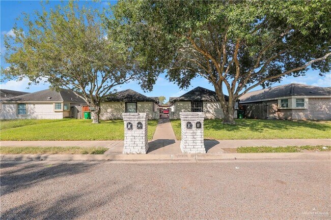 Photo - 18 S Dahlia St Unidad 2