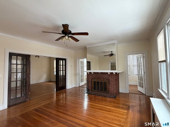 Photo - 41-43-43 Hebron St