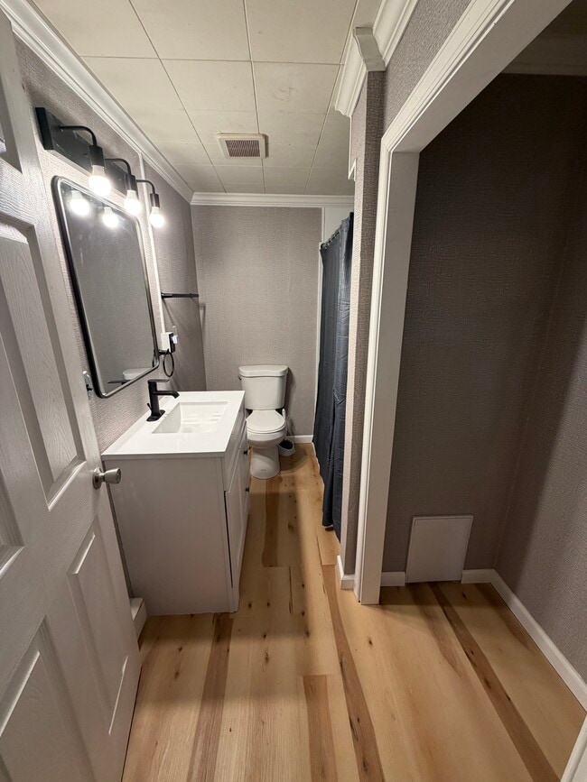 Photo - 2570 Sanger Ln Unit Apt A