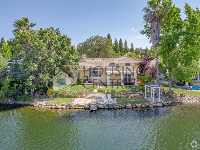 Building Photo - GORGEOUS LAKESIDE HOME FOR RENT IN EL DORA...