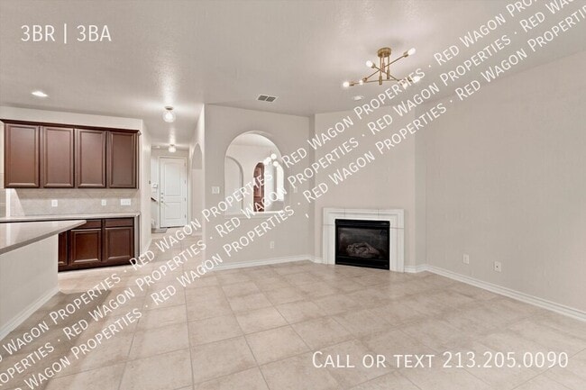 Photo - 4110 Woodbridge Way