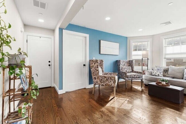 Photo - 22 Victor St Unit 3