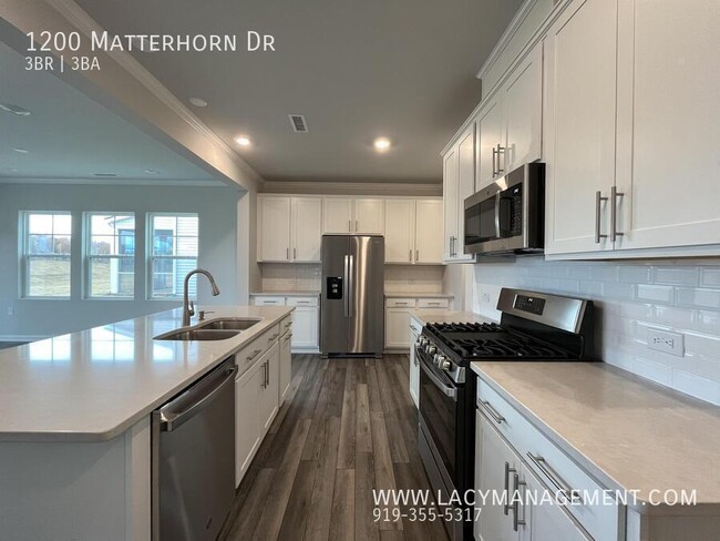 Photo - 1200 Matterhorn Dr