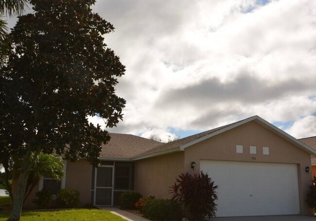 Photo - 590 Wickham Lakes Dr