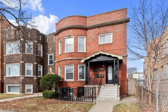 Building Photo - 11314 S Prairie Ave Rental