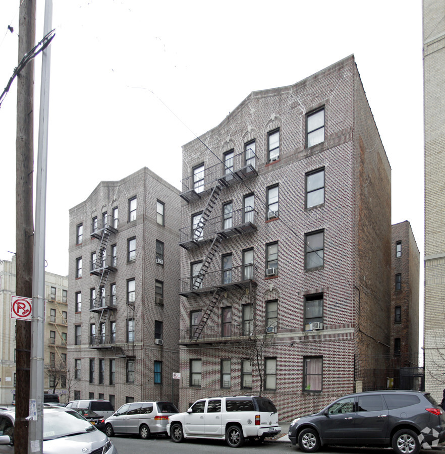 246 E 199th Street Bronx, NY - 246 E 199th St Apartments