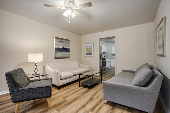 Photo - 1720 N St Louis Ave Unidad 1