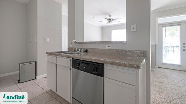 Photo - 2500 Woodland Park Dr Unidad D206.1406070