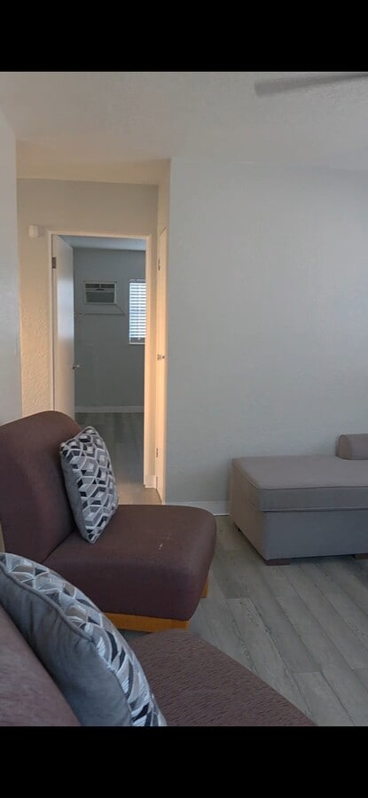 Photo - 4767 1st Ave N Unit #B