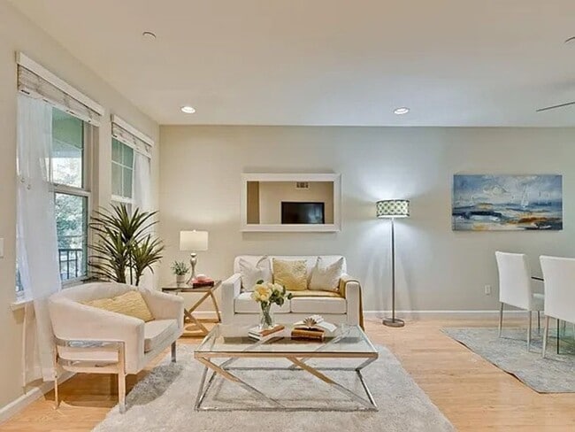 Photo - SAN JOSE-beautiful  townhome with tandem t...