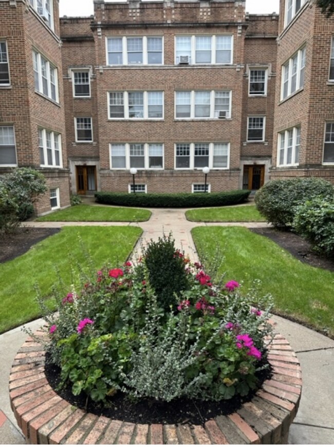 East Edgewater One Bed/One Bath ~ Heat Inc... - East Edgewater One Bed/One Bath ~ Heat Inc... Apartment Unit 5646-3S