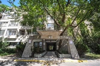 Building Photo - Villa Saint-Jean