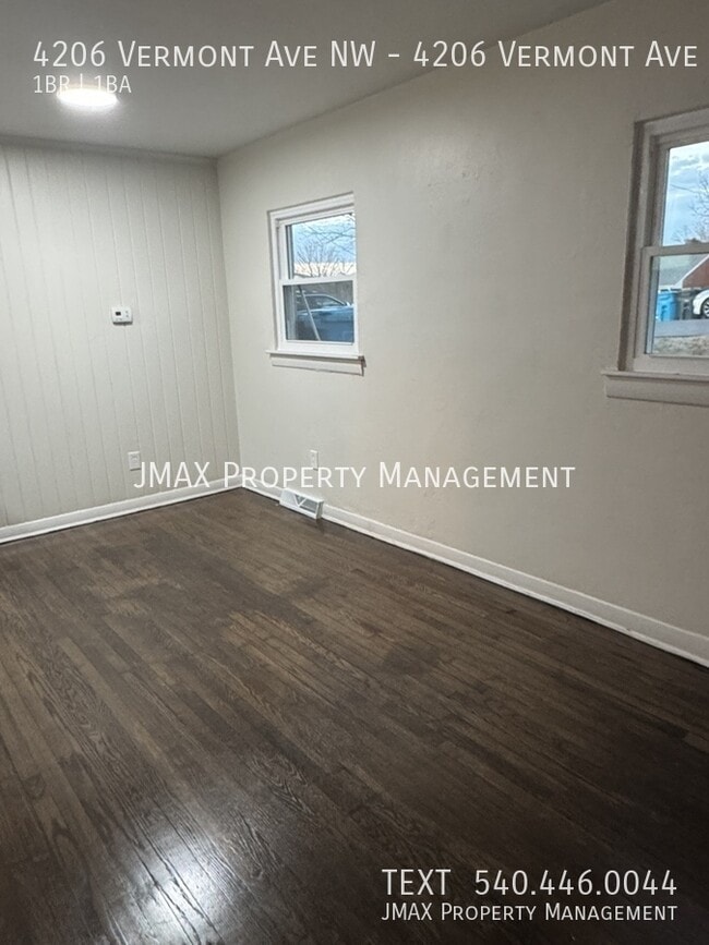 Photo - 4206 Vermont Ave NW Unit 4206 Vermont Ave NW