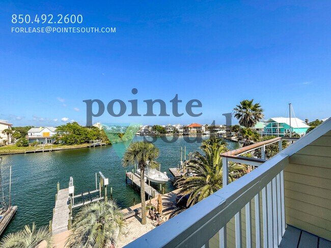 Photo - Waterfront 2BD/1.5BA with boat slip AND lift! Unidad 4