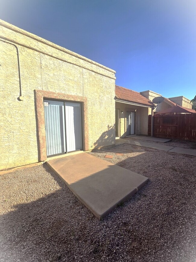 Photo - Cute 2 bedroom 1.75 bathroom Unit 1