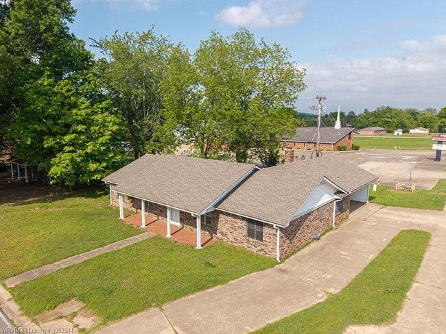 Photo - 100 Meadow Pl