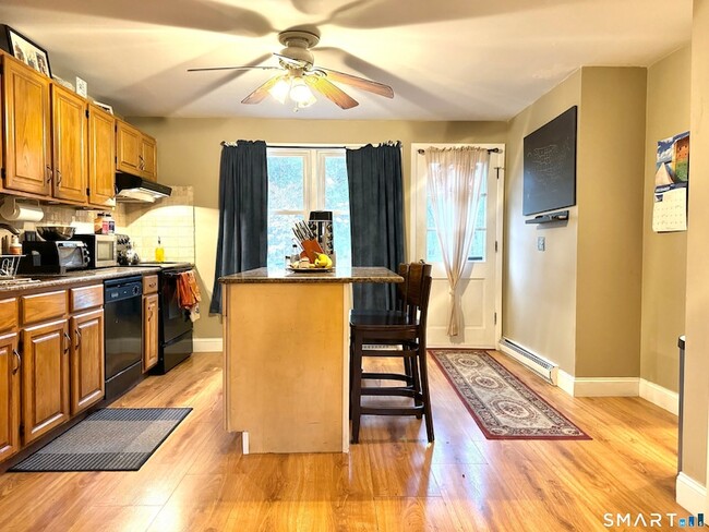 Photo - 480 Radmere Rd