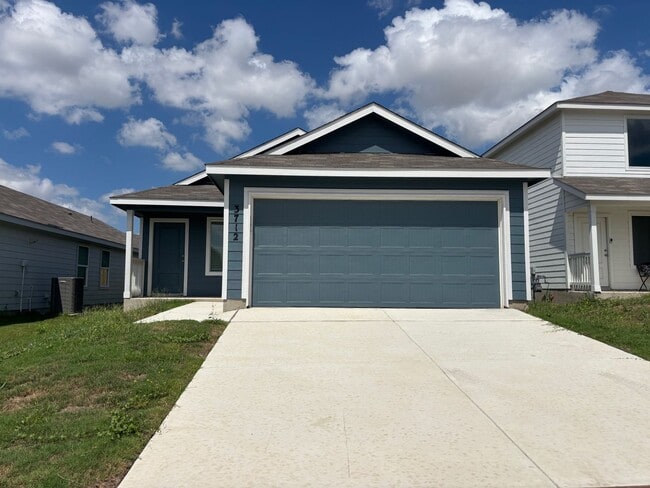 Building Photo - Brand New 4bd/2ba in Prime Location Rental