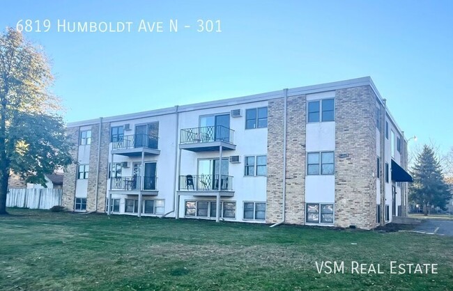 Spacious 2 Bedroom 1 Bathroom Unit - Avail... - Spacious 2 Bedroom 1 Bathroom Apartment Unit - Avail... Unit 301