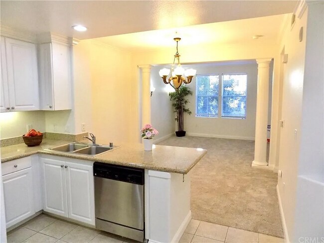 Photo - 2207 Watermarke Pl Unit 2207