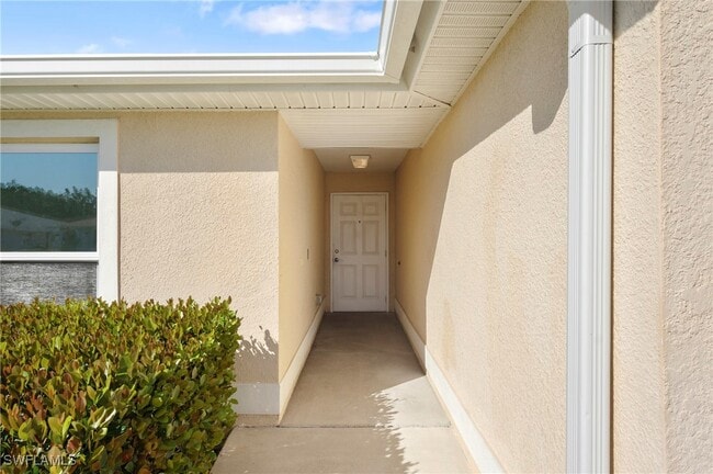 Building Photo - 4208 SW 7th Pl