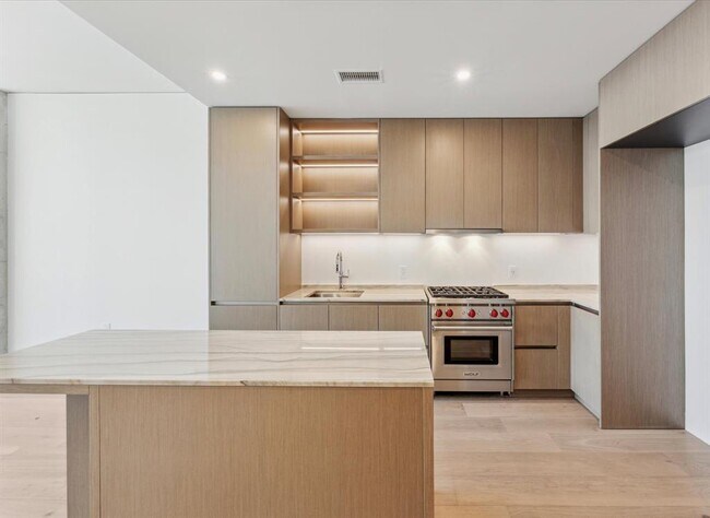 Photo - 610 Davis St Unit 5006