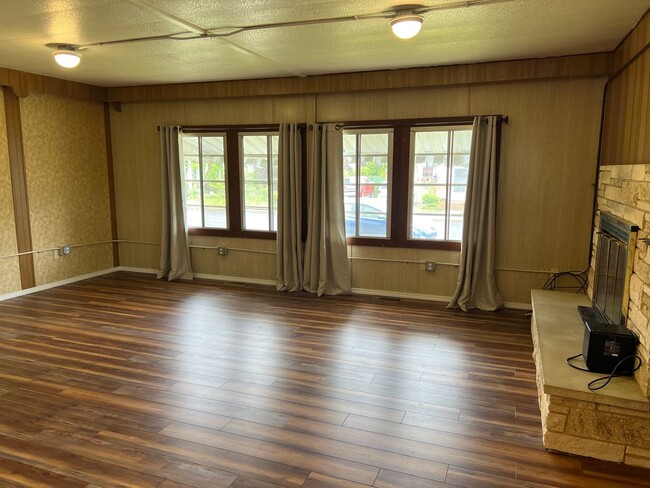 Photo - Woodson St, Amity Unit 212