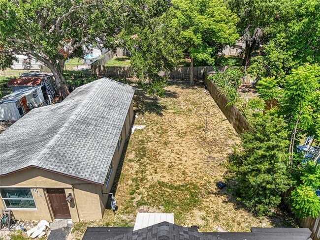 Photo - 517 Oak St