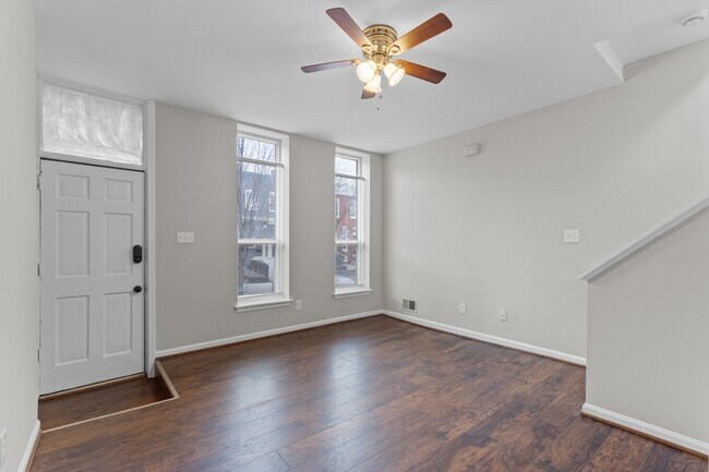 Photo - 209 N Patterson Park Ave