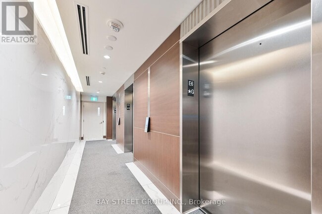 Photo - 85 McMahon Dr Unité 3808