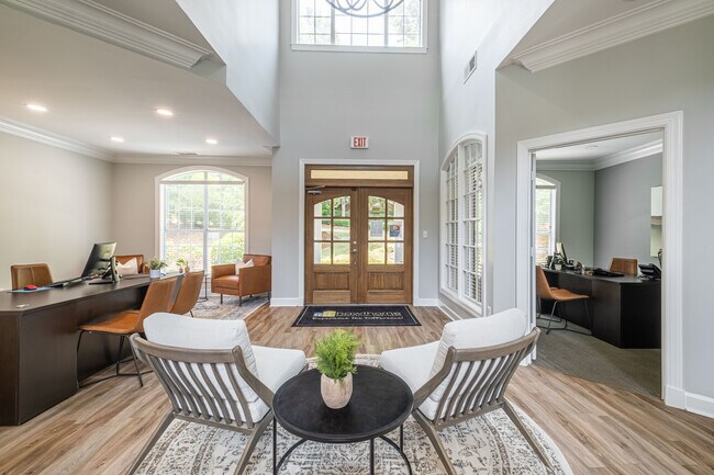 Photo - Hawthorne at Lake Heather