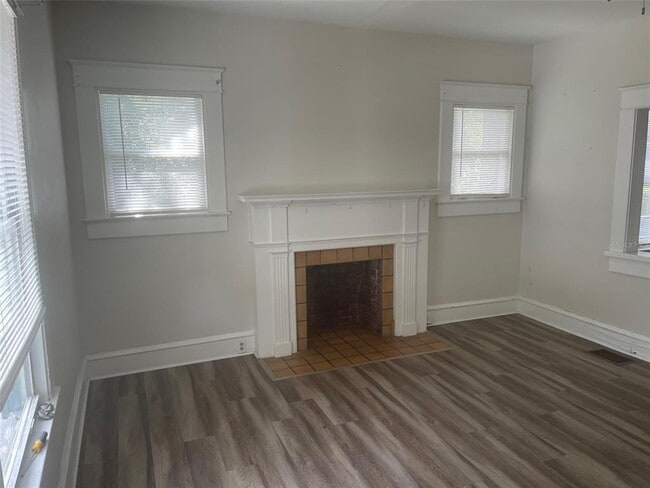 Photo - 502 NW 1st Ave