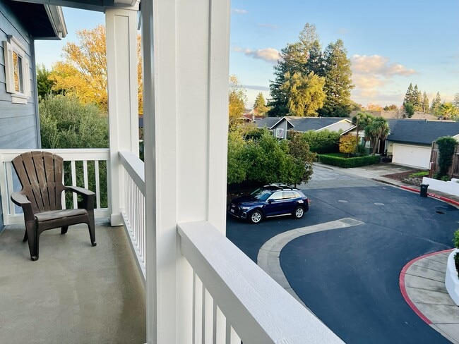 Photo - 853 Palou St