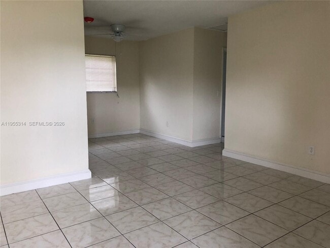 Photo - 2450 NE 188th St Unit 2456