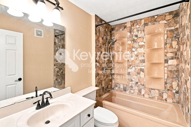 Photo - 231 Legends Creek Way