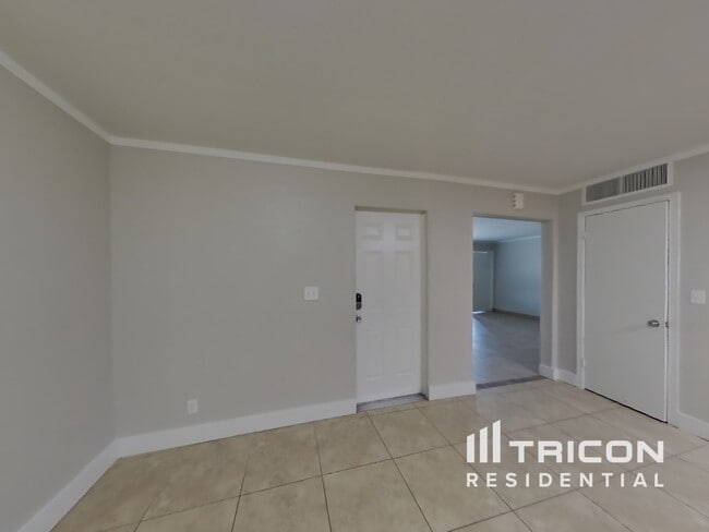 Photo - 1649 W Pueblo Ave