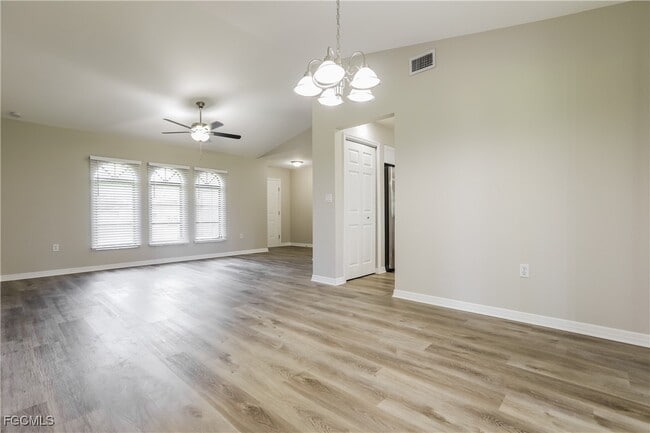 Photo - 850 Forest Hill Ln NW