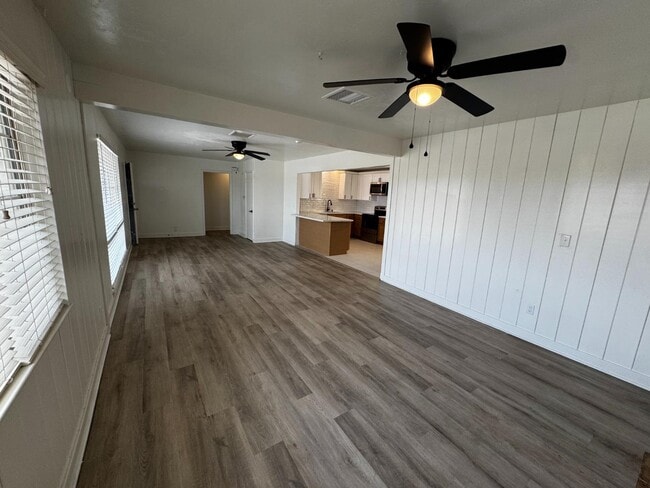 Photo - 245 E Herndon Ave