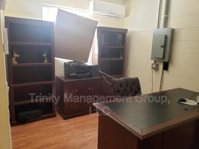 Photo - 10264 Spring Hill Dr